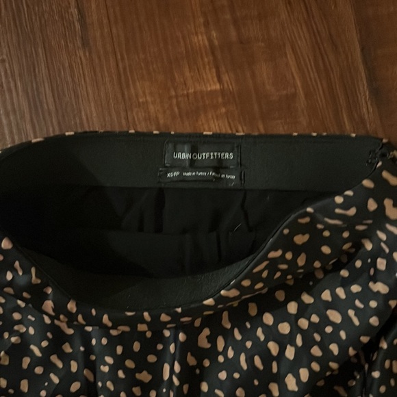 Urban outfitters skirt - Picture 2 of 2
